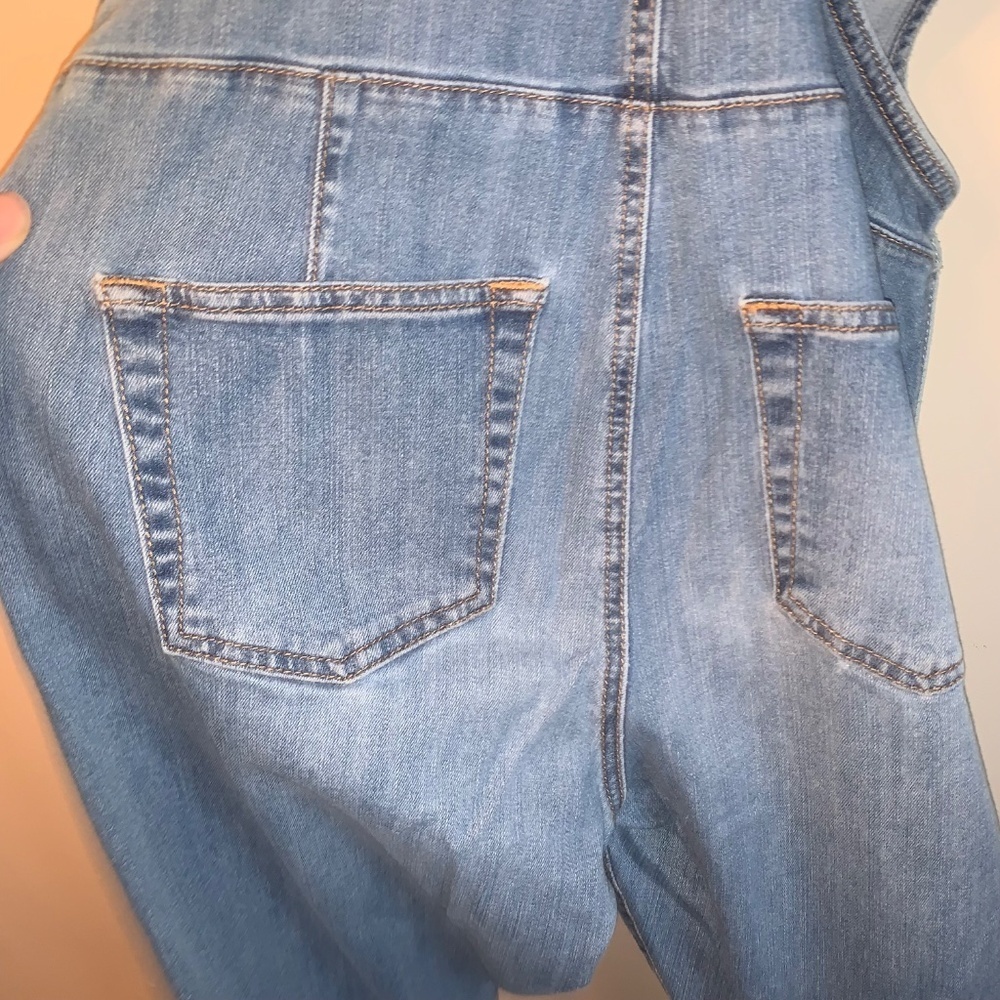 Farm Rio Jean Overalls Petite - Picture 10 of 13